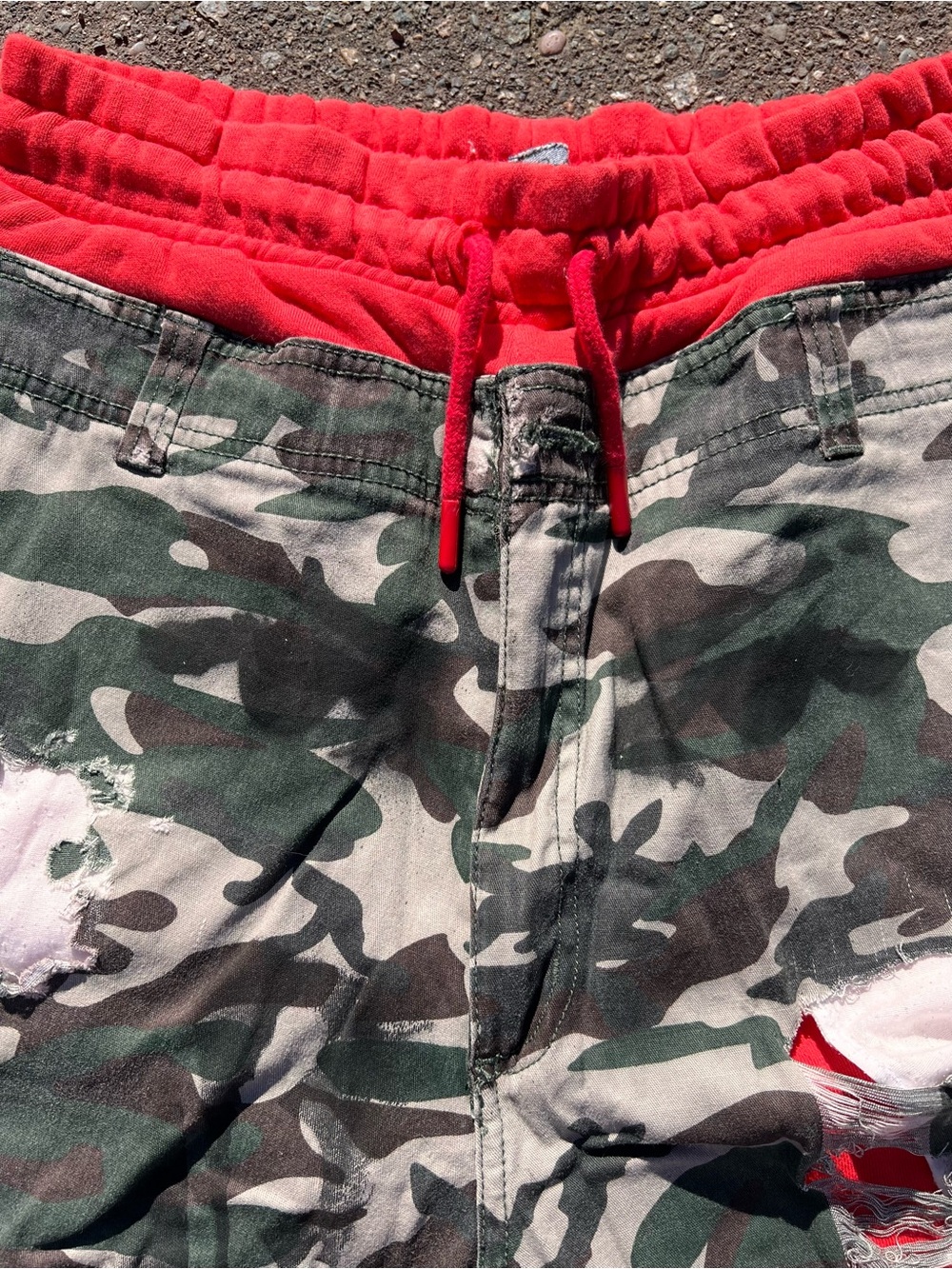 Novocento Novantanove distressed camo layered hybrid shorts - Picture 9 of 12